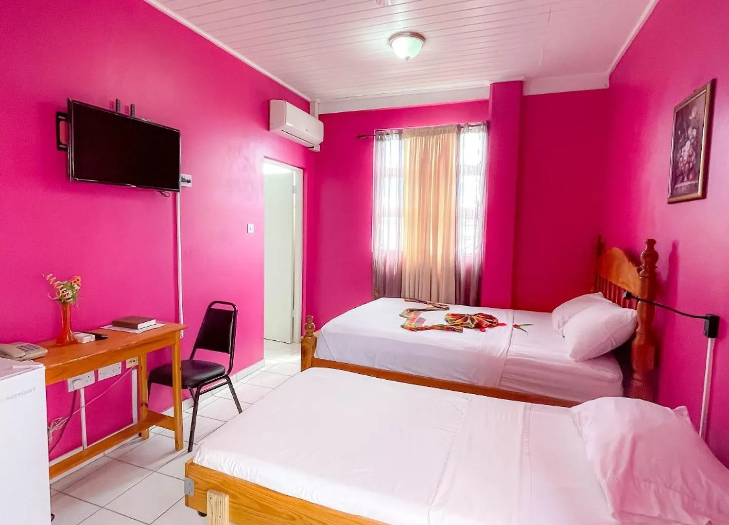 ** Vendégház La Flamboyant Hotel Roseau Dominika